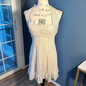 FOREVER 21 Marilyn Monroe’esq Frilly Halter Dress